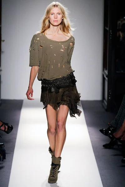 Look 7